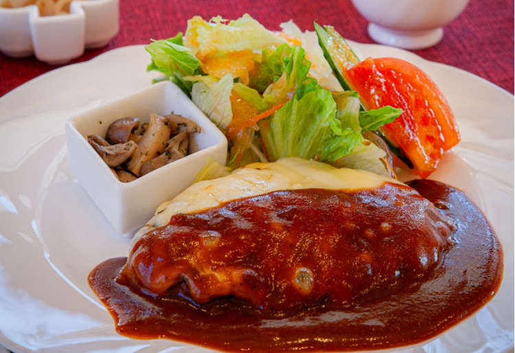 チーズハンバーグ